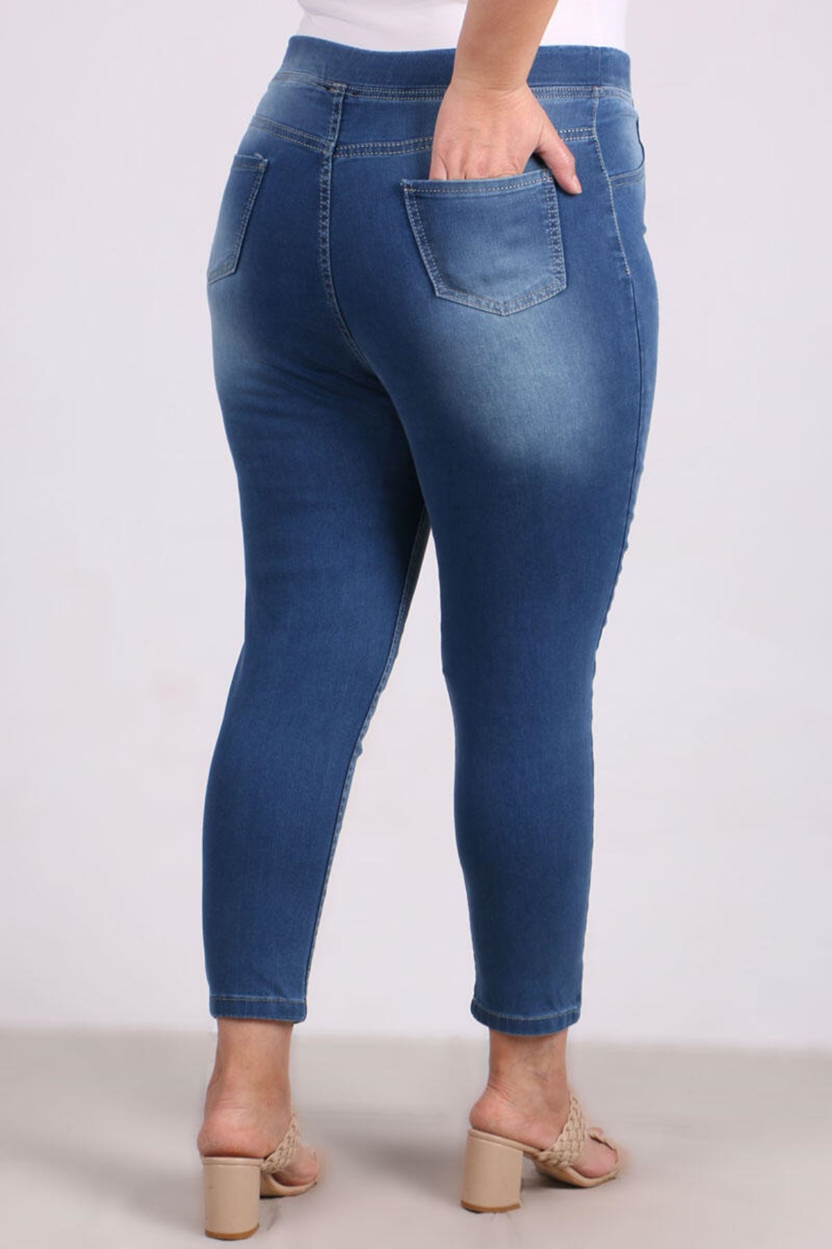 9109-10 Büyük Beden Beli Lastikli Tırnaklı  Dar Paça Kot Pantalon-Açık Mavi