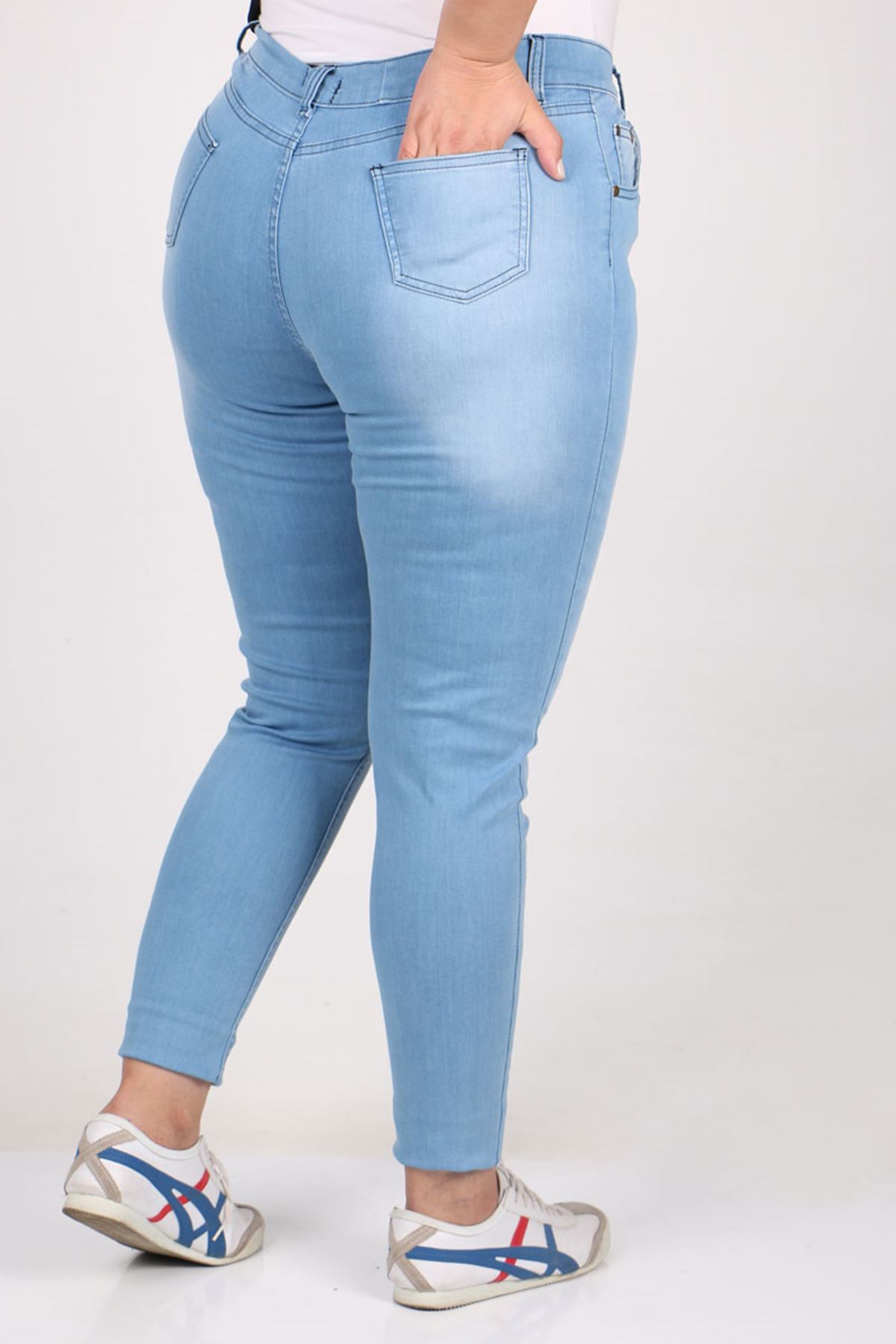 9183-2 Büyük Beden Taşlamalı Dar Paça Uzun Boy Kot Pantolon - Buz Mavi