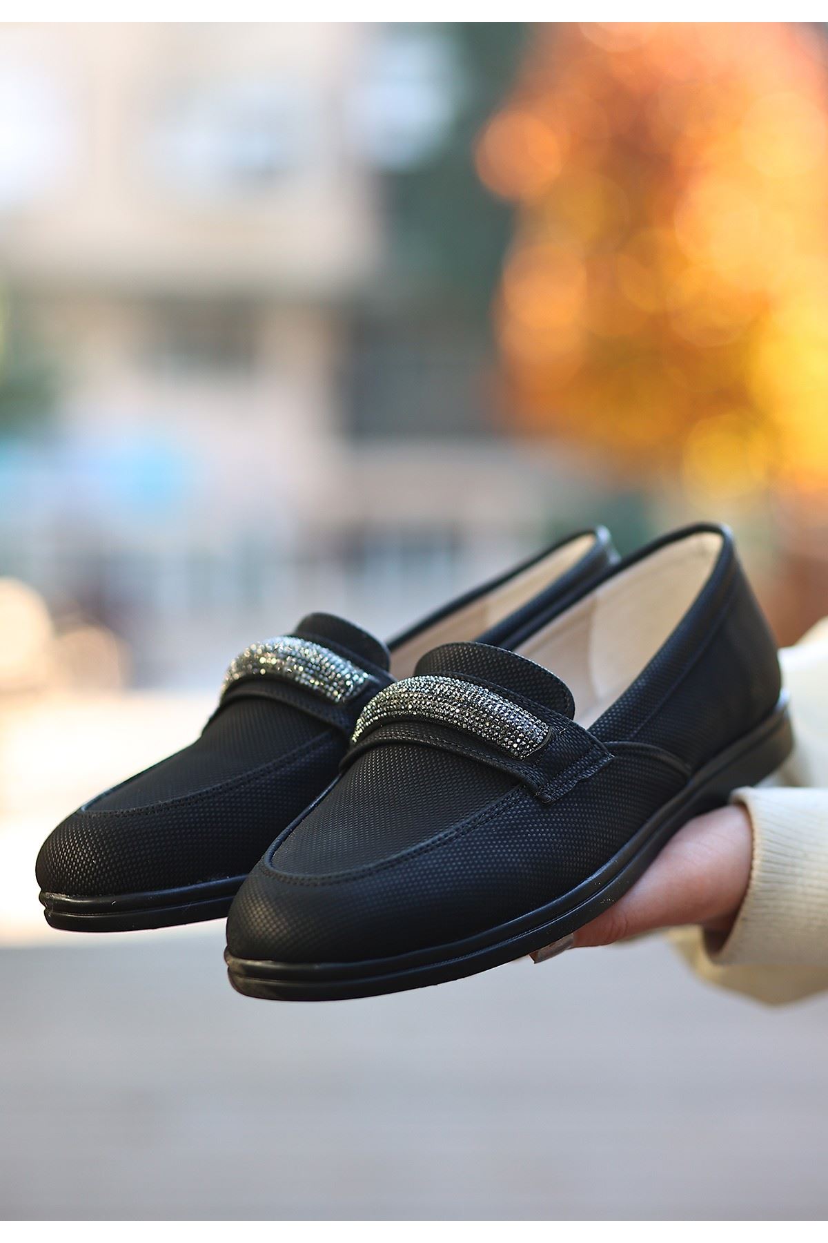 Feri Siyah Cilt Desenli Babet Ayakkabı