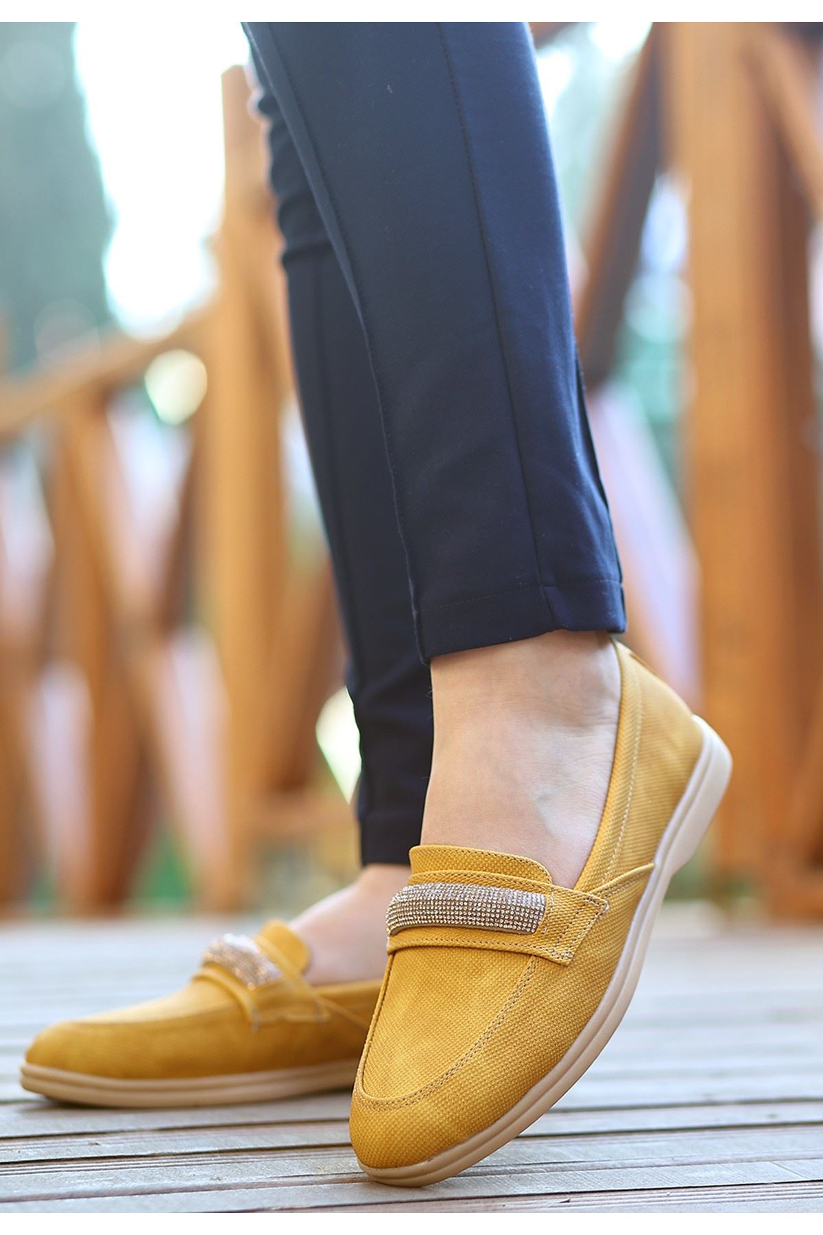 Feri Hardal Sarısı Cilt Desenli Babet Ayakkabı