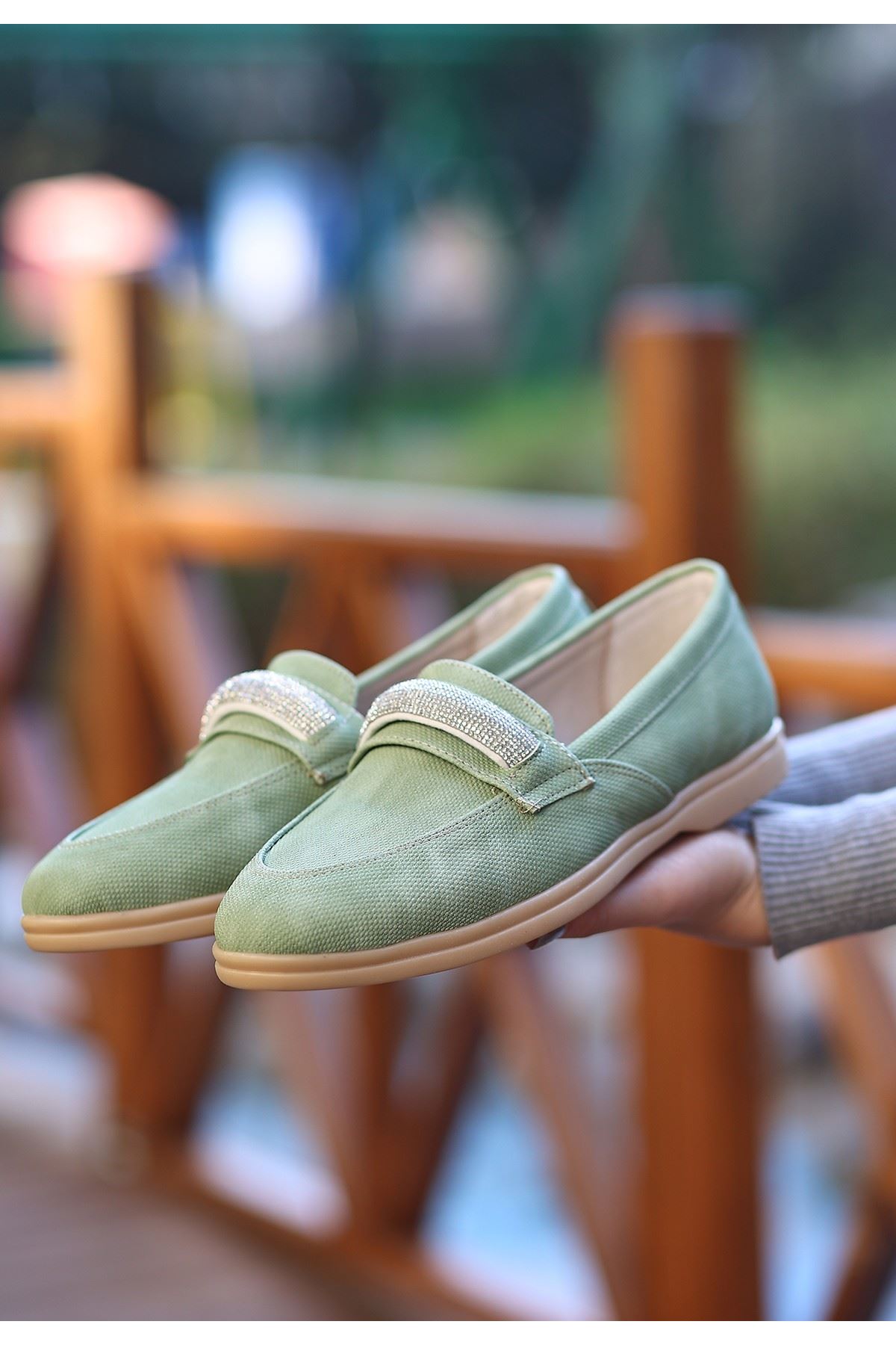 Feri Mint Yeşili Cilt Desenli Babet Ayakkabı