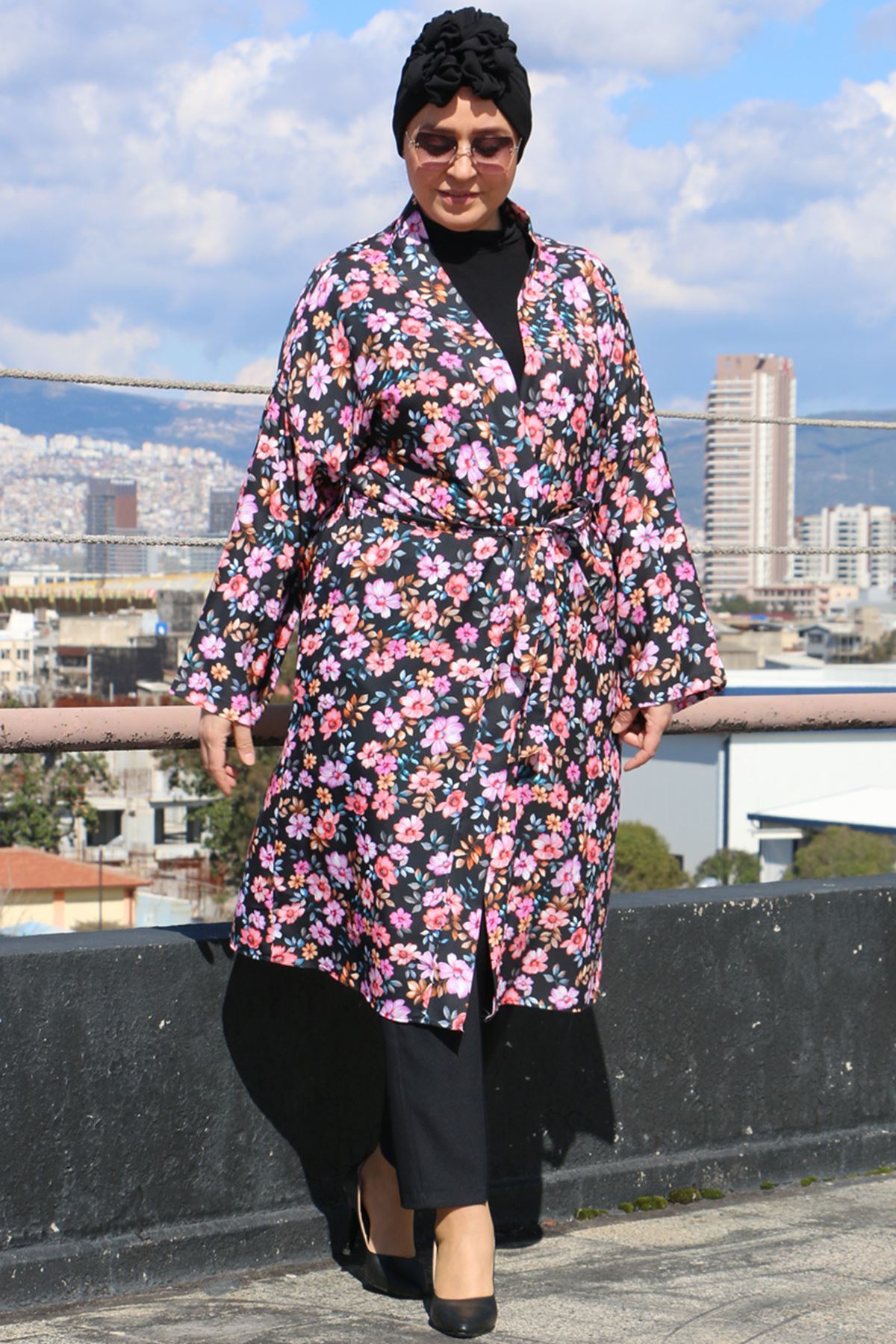 33013 Büyük Beden Desenli  Jesica  Kimono-Manolya Desen Siyah