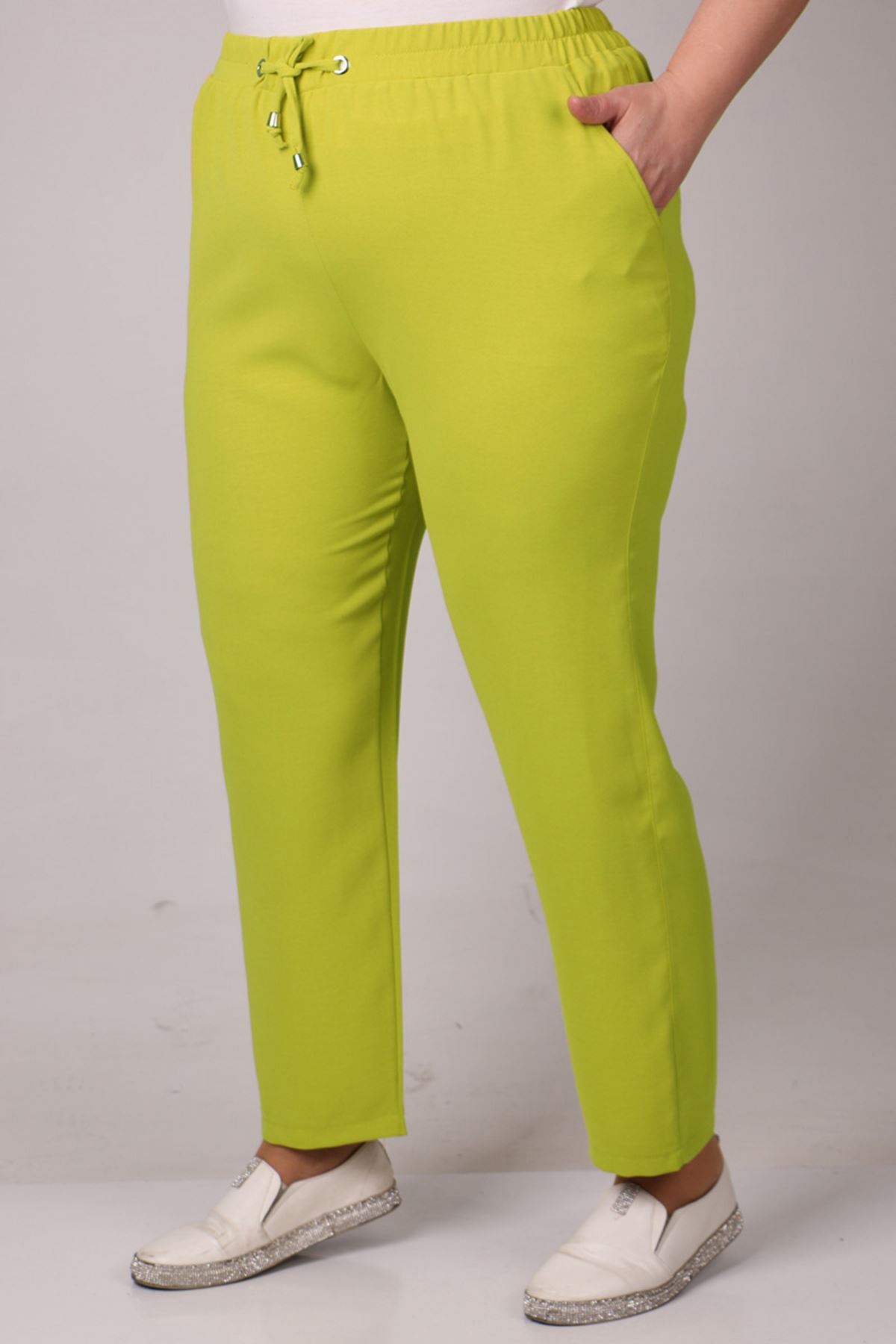 39003 Büyük Beden Beli Lastikli Dar Paça Burberry Pantolon-Yağ Yeşili