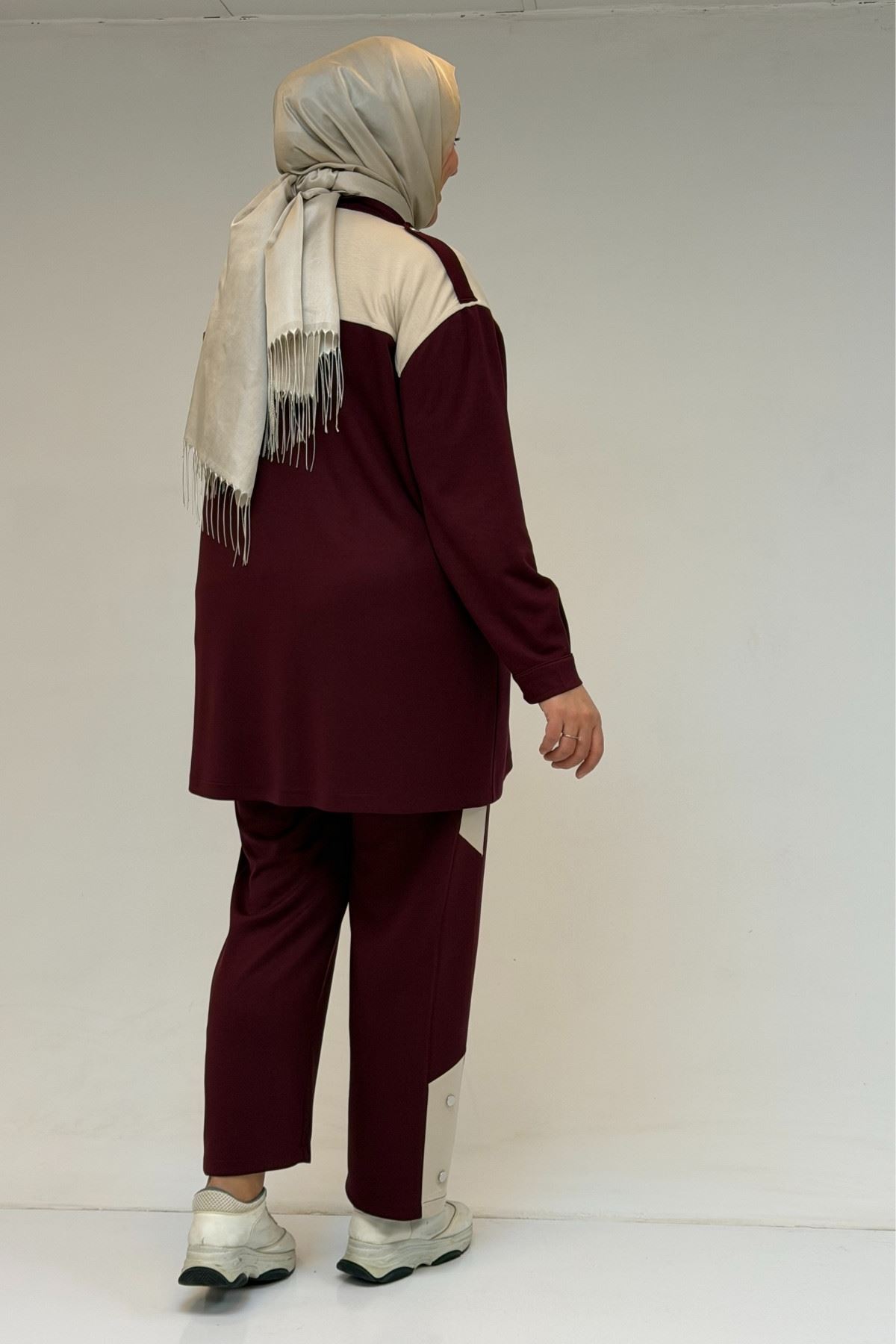 57042 Büyük Beden Yarım Patlı Çıtçıtlı Modal Pantolonlu Takım - Bordo