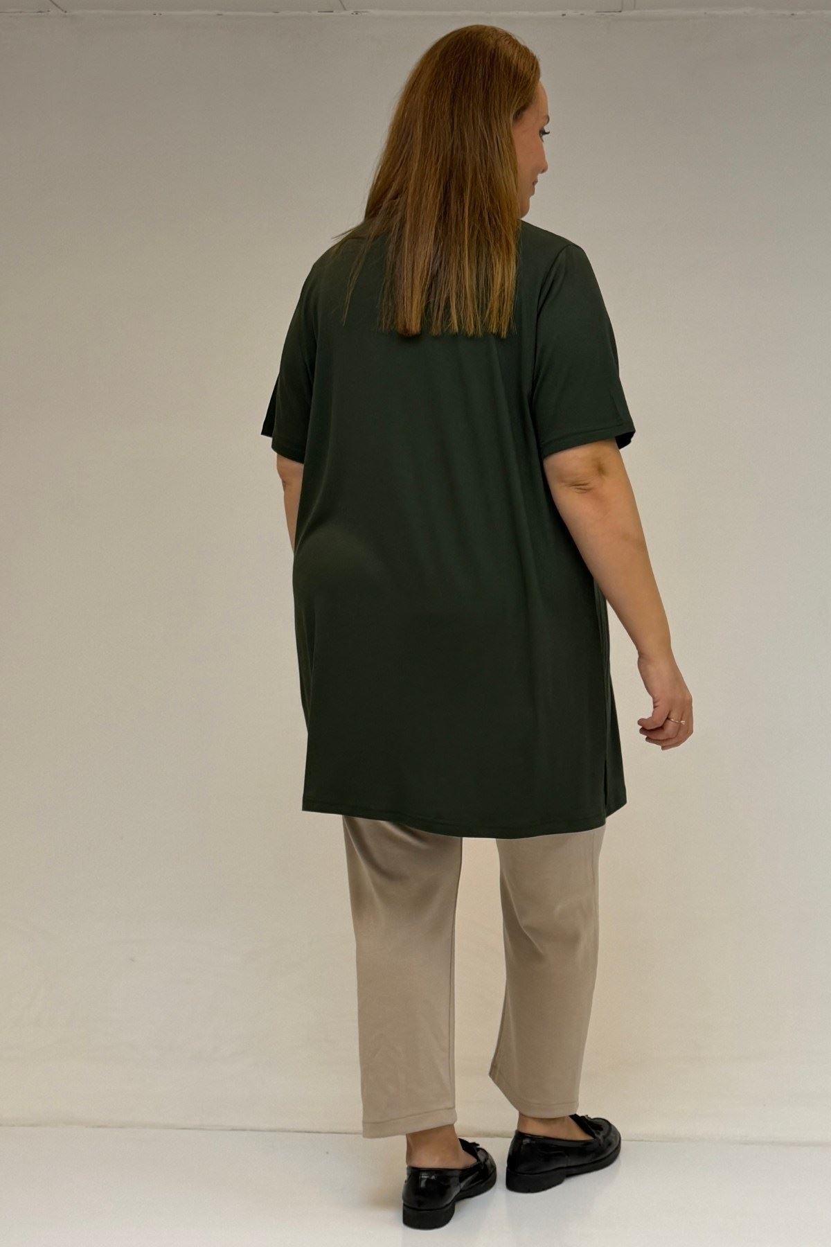 58507 Büyük Beden Yakası Biyeli Penye Tişört  Haki