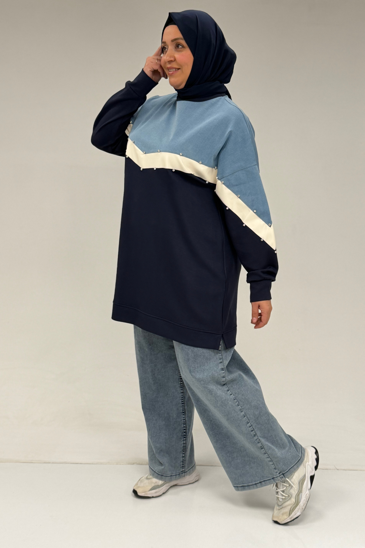 58084 Büyük Beden Parçalı Taş Detaylı Modal Tunik - Lacivert
