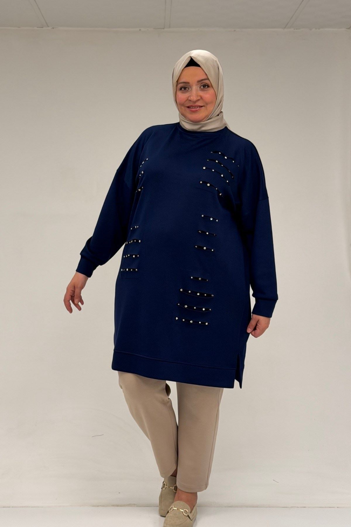 48089 Büyük Beden Beyoğlu Taşlı Modal Tunik - Koyu İndigo