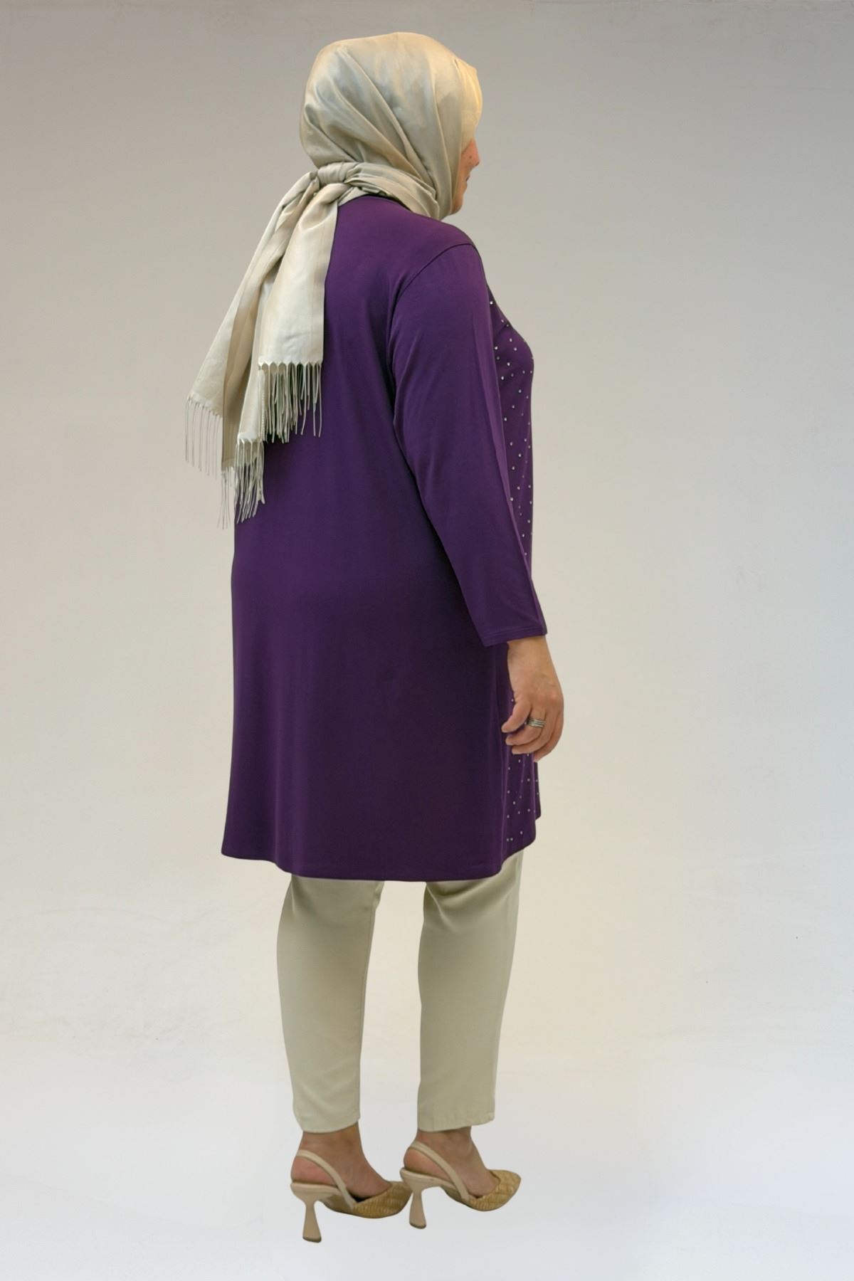 68001 Büyük Beden Önü Taş Baskı Detaylı Penye Tunik - Mürdüm