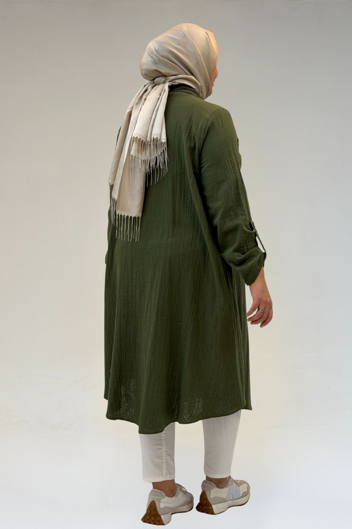 58092 Büyük Beden Çift Düğme Detaylı Müslin Gömlek - Haki