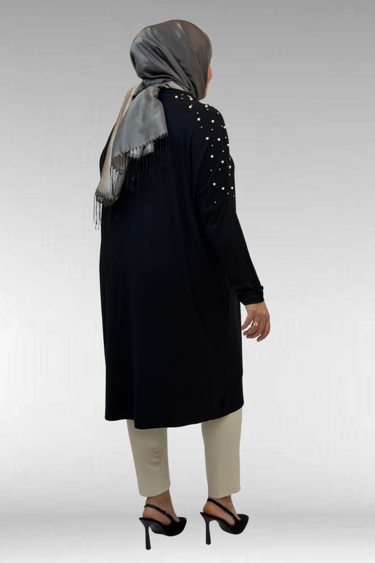 68012 Büyük Beden Omuzları Taş Detaylı Penye Tunik - Siyah