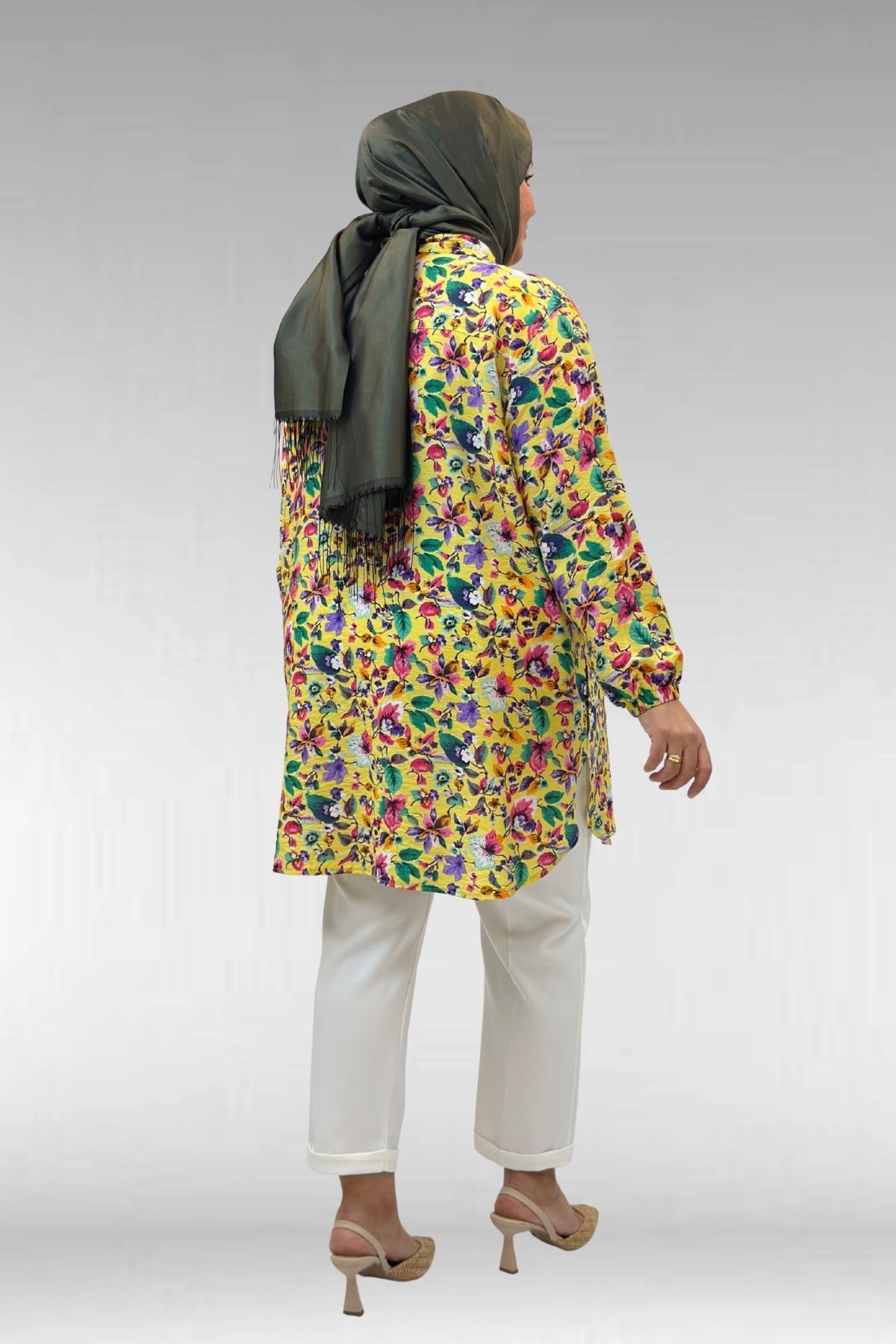 68010 Büyük Beden Yanları Yırtmaçlı Kolları Lastikli Mango Tunik - Desenli Sarı