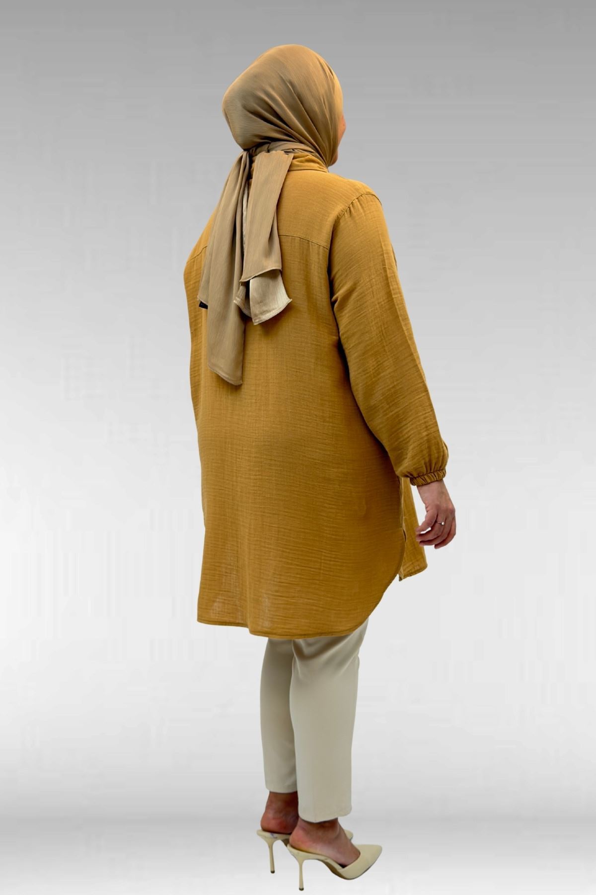 58091 Büyük Beden Kolları Lastikli Müslin Gömlek - Bisküvi