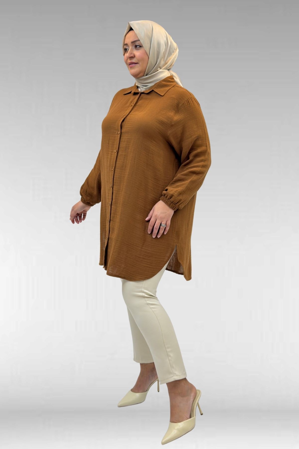 58091 Büyük Beden Kolları Lastikli Müslin Gömlek - Kahve