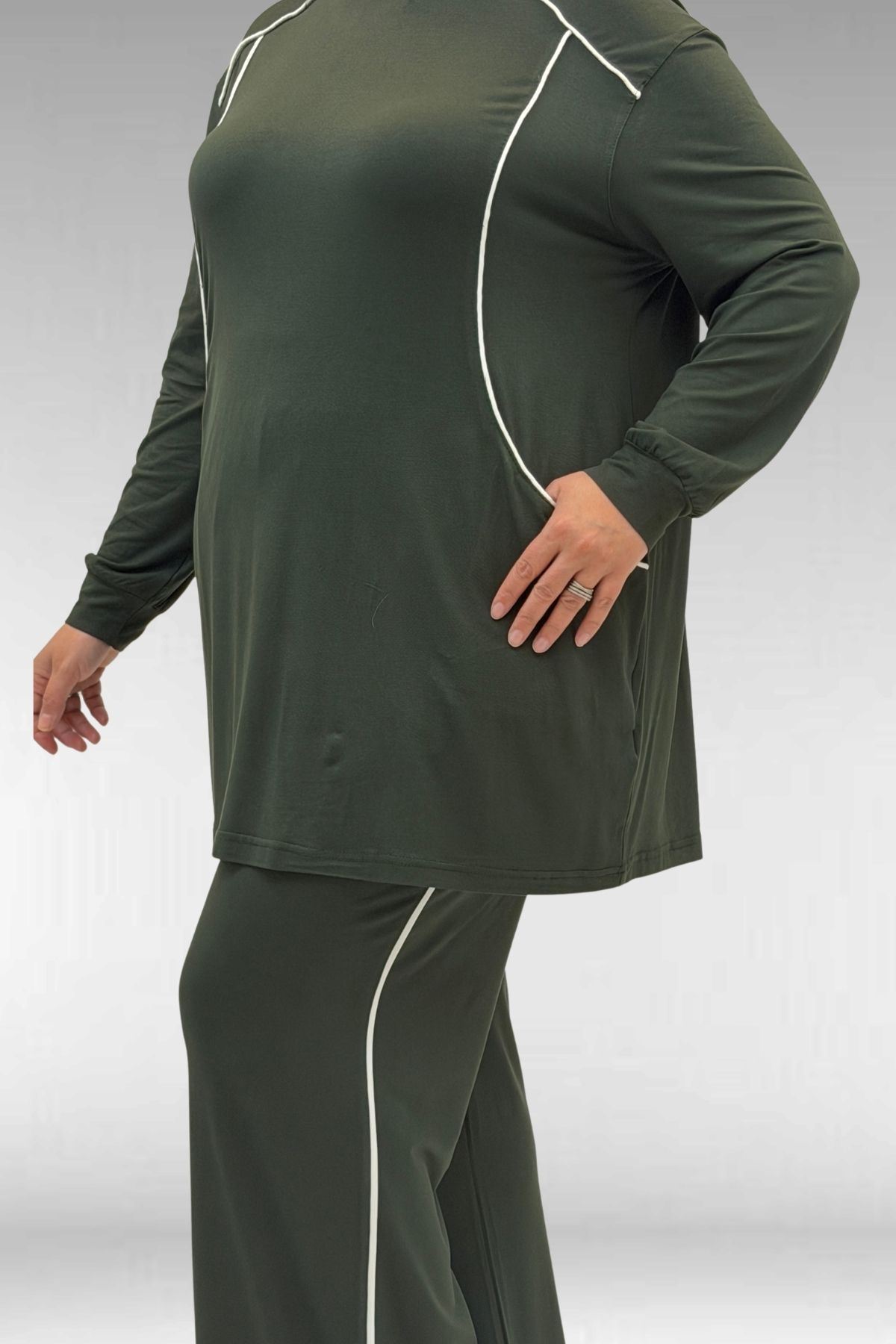 67012 Büyük Beden Biye Detaylı Penye Pantolonlu Takım - Haki