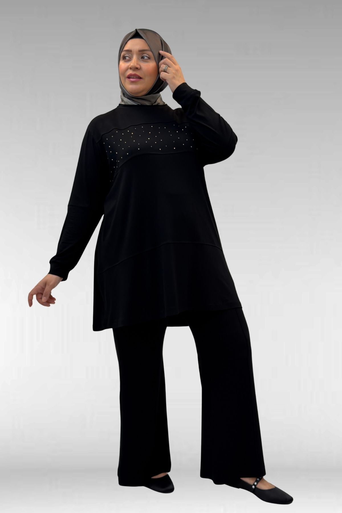 67021 Büyük Beden Taş Baskı Detaylı Parçalı Pantolonlu Takım - Siyah