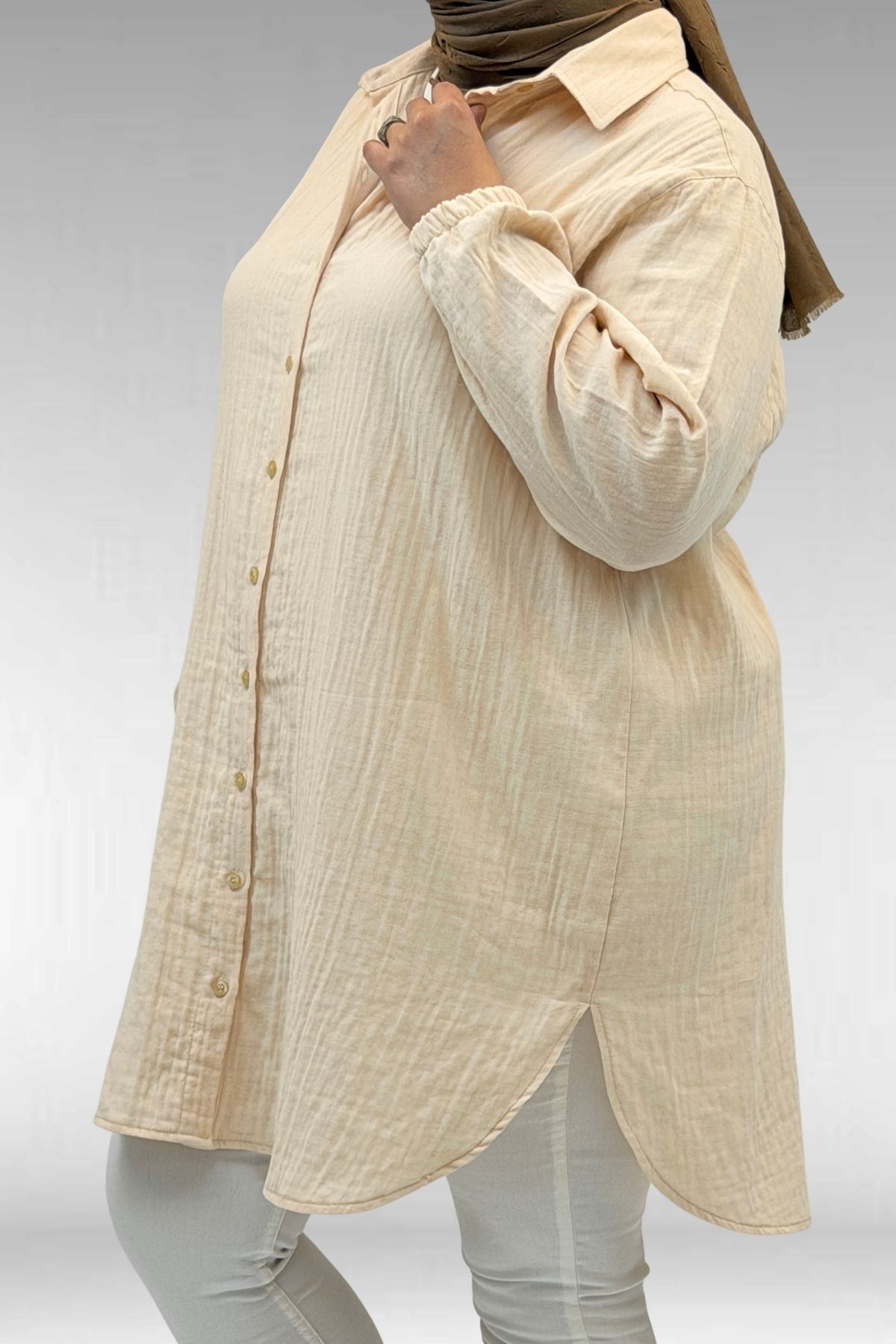 58091 Büyük Beden Kolları Lastikli Müslin Gömlek - Krem