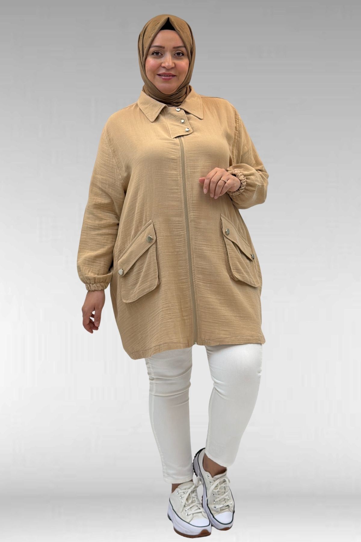 63001 Büyük Beden Cep Ve Patı Çıtçıt Detaylı Müslin Ceket - Bej