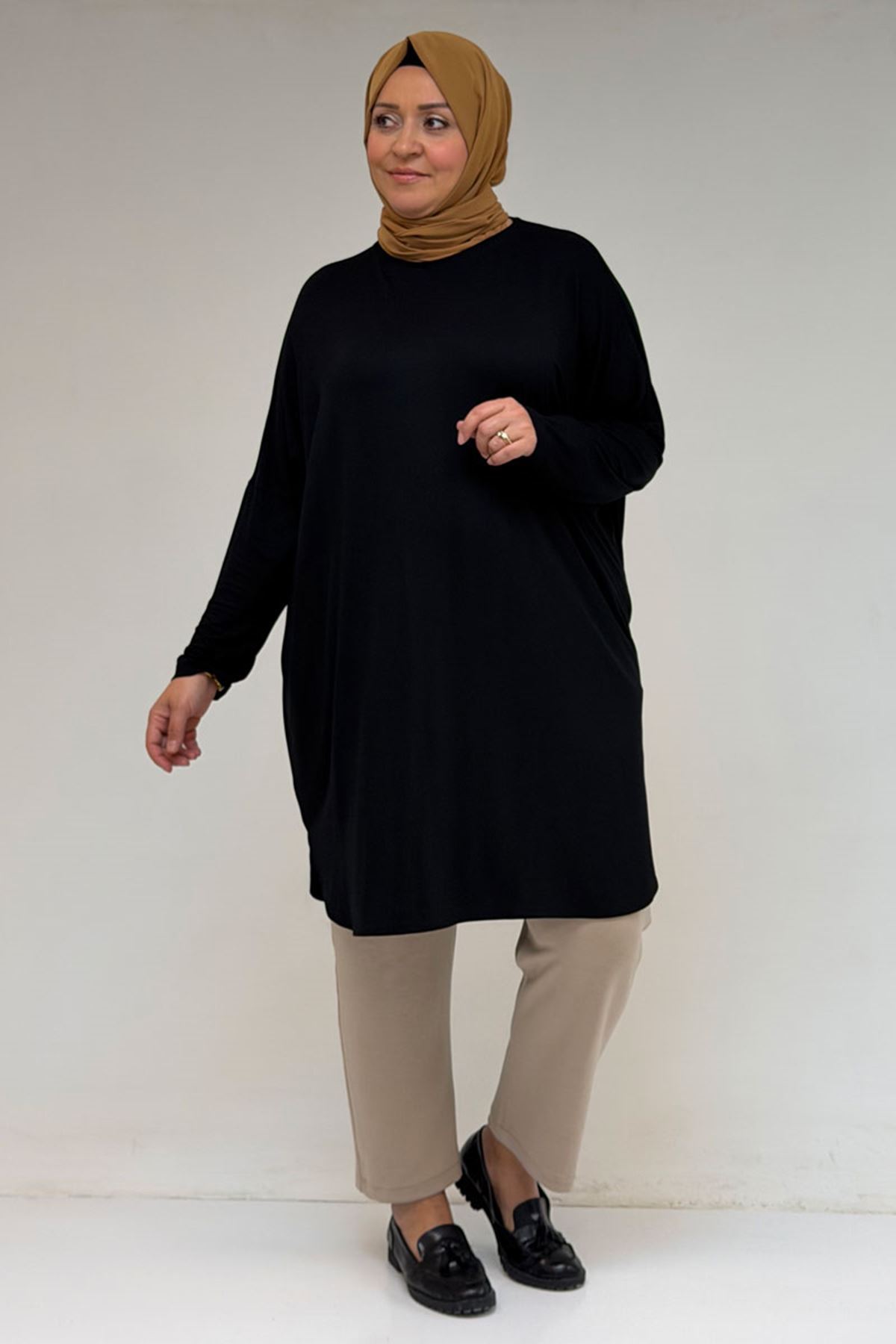 38111 Büyük Beden Basic Penye Tunik - Siyah