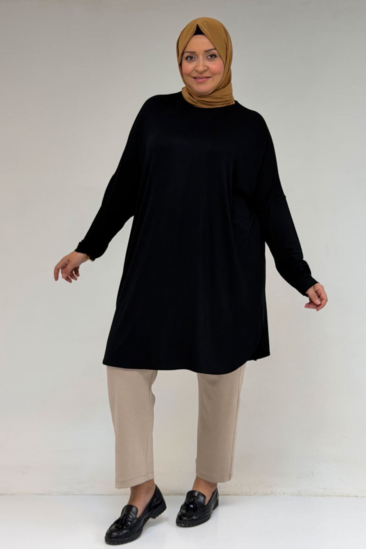 38111 Büyük Beden Basic Penye Tunik - Siyah