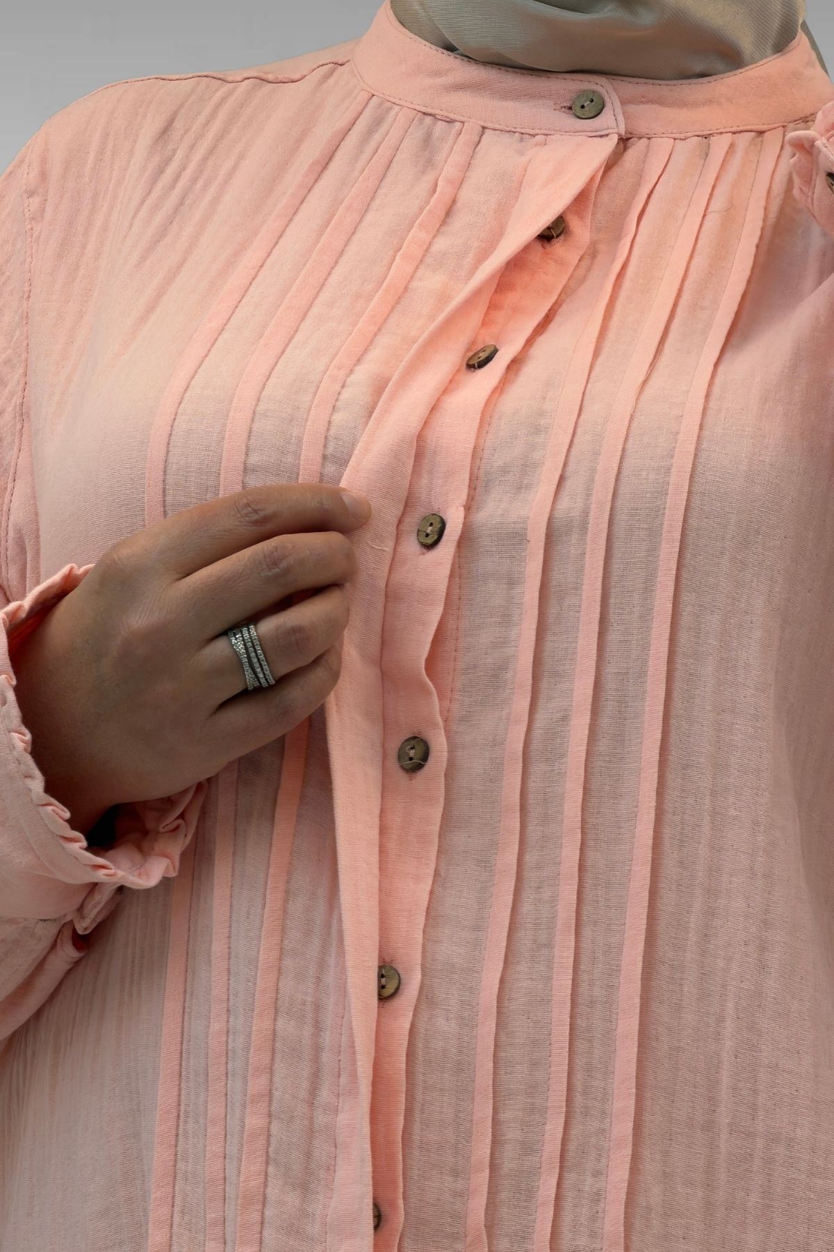 68022 Büyük Beden Boydan Pile Detaylı Müslin Gömlek - Toz Pembe