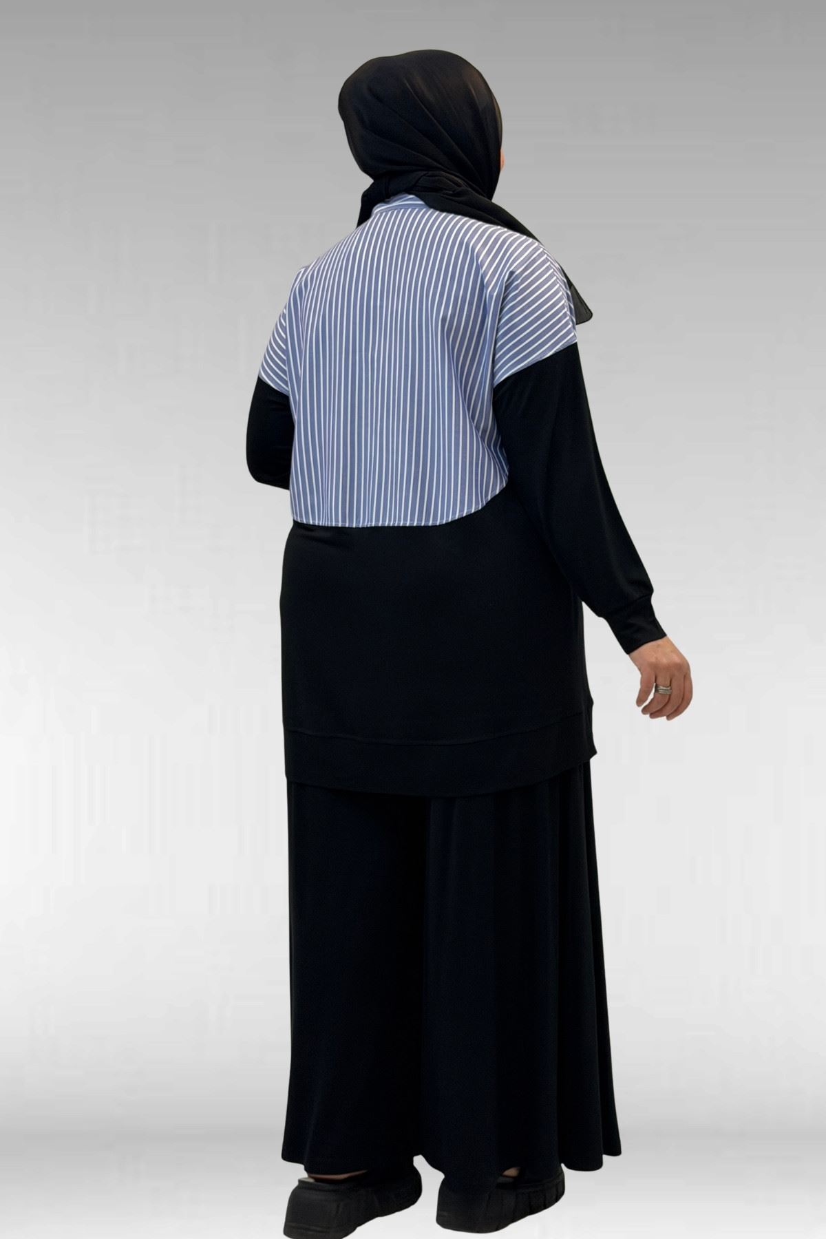 57016  Büyük Beden Erkek Yaka Kombinli Pantolonlu Takım - Siyah-Lacivert