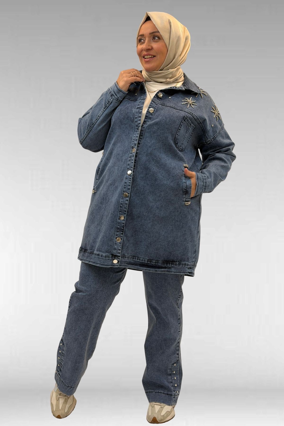 53022 Büyük Beden Yıldız İnci Çakma Detaylı Kot Ceket - Mavi