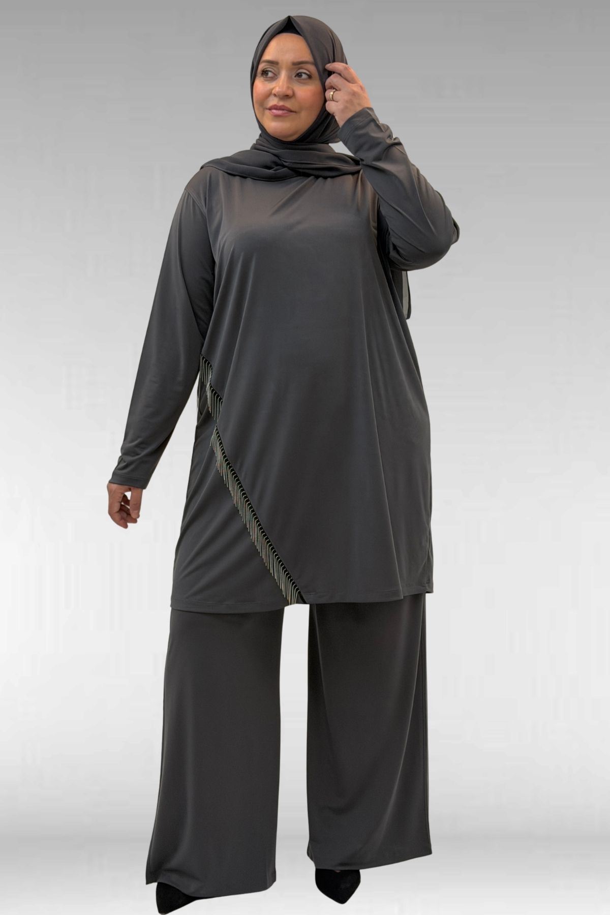67043 Büyük Beden Püskül Detaylı Sandy Pantolonlu Takım - Antrasit