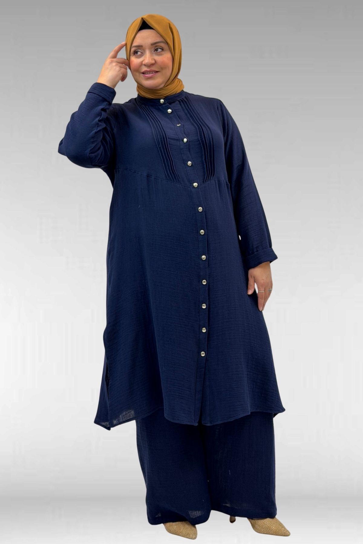 67023 Büyük Beden Önü Pile Detaylı Müslin Pantolonlu Takım - Lacivert