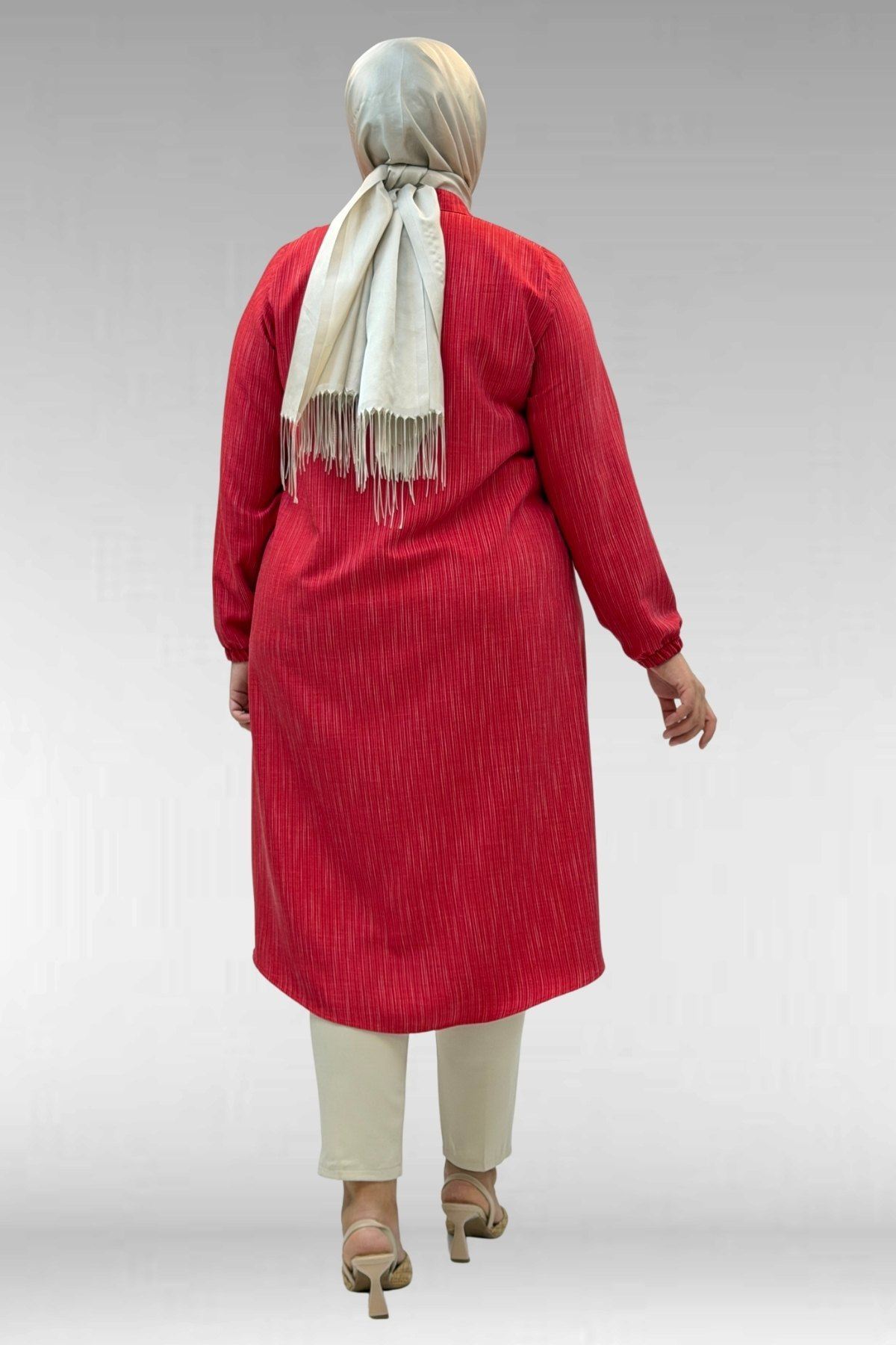 68017 Büyük Beden Hakim Yakalı Kolları Lastikli Tunik - Kırmızı