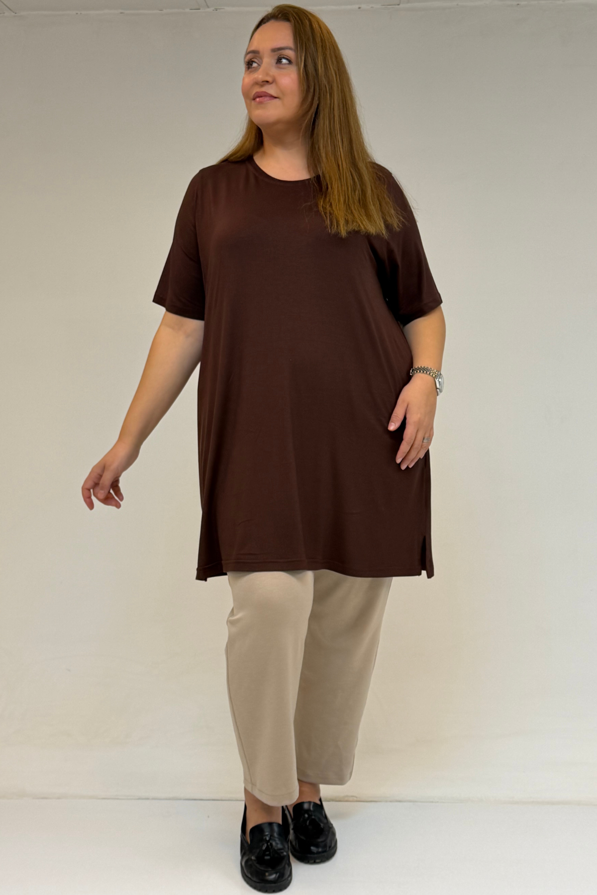 58507 Büyük Beden Yakası Biyeli Penye Tişört - Kahve