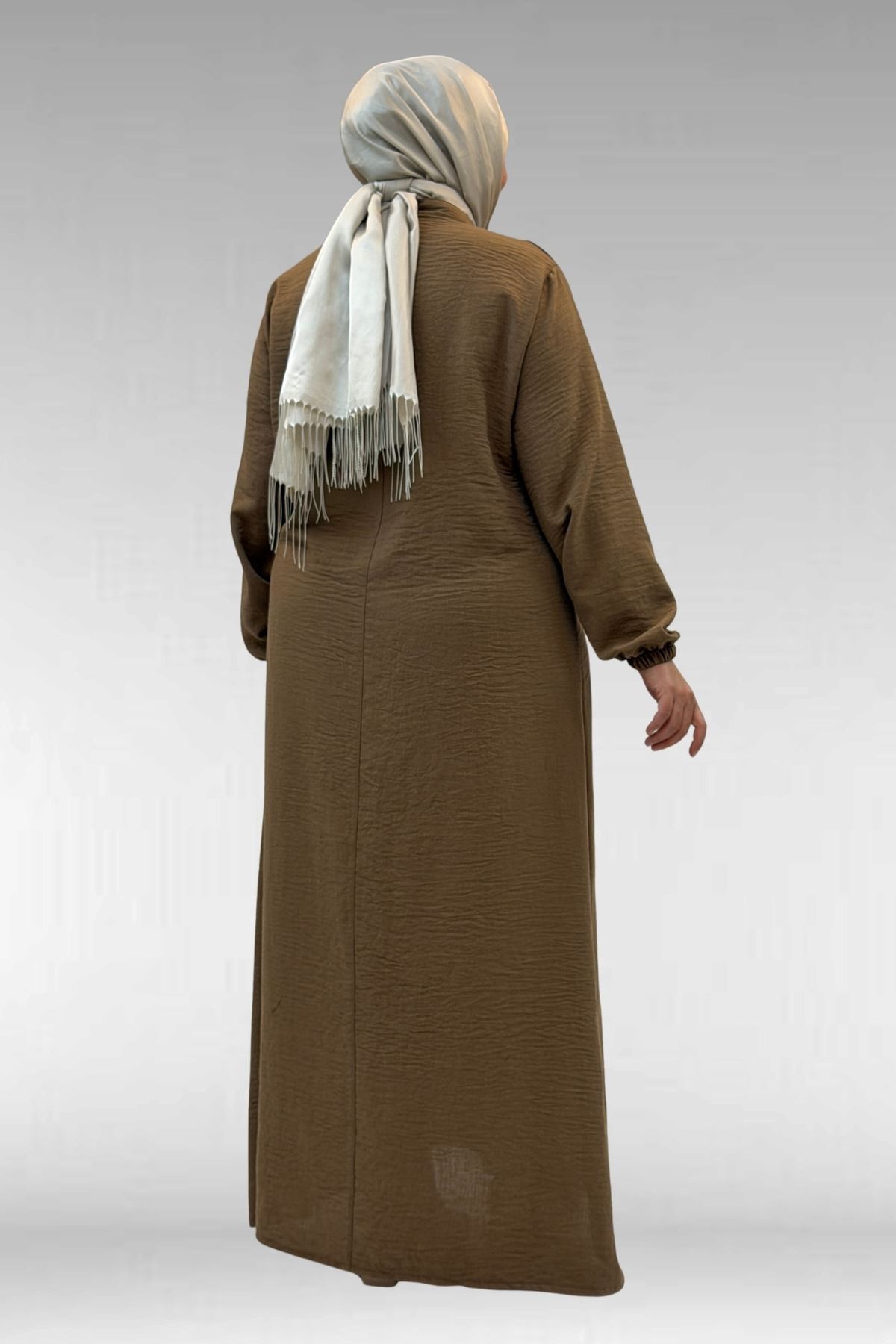 42010 Büyük Beden Keten Airobin Zincir Detaylı Elbise - Vizon