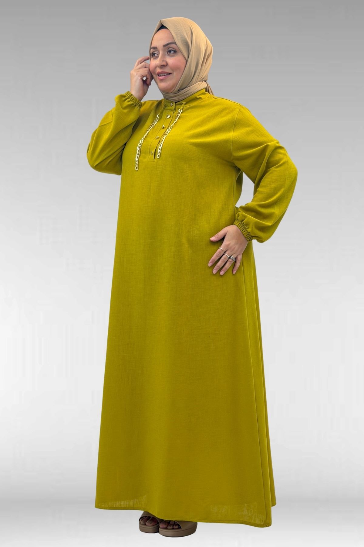 42010 Büyük Beden Keten Airobin Zincir Detaylı Elbise - Yağ Yeşili