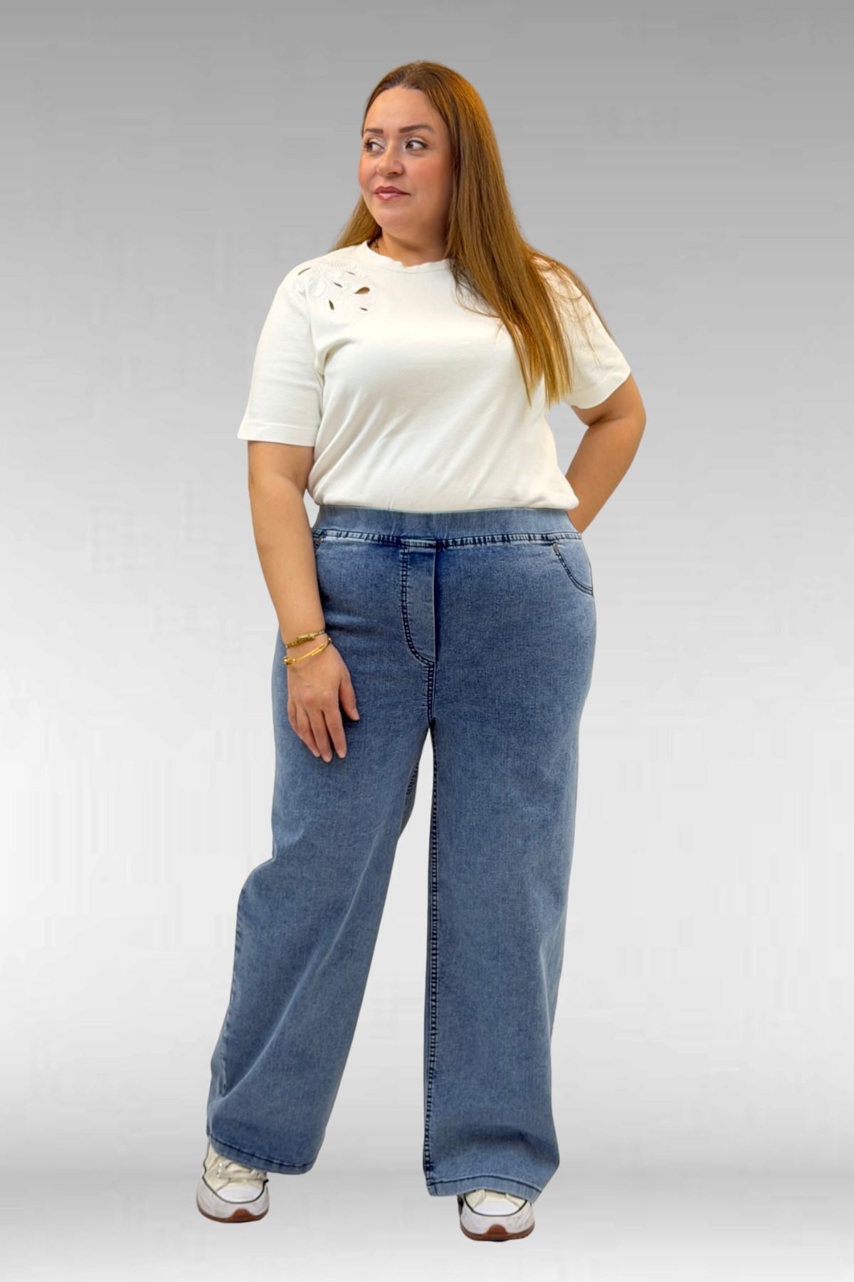 9182-10 Büyük Beden Bolpaça Beli Lastikli Kot Pantolon - Kar Yıkama Mavi