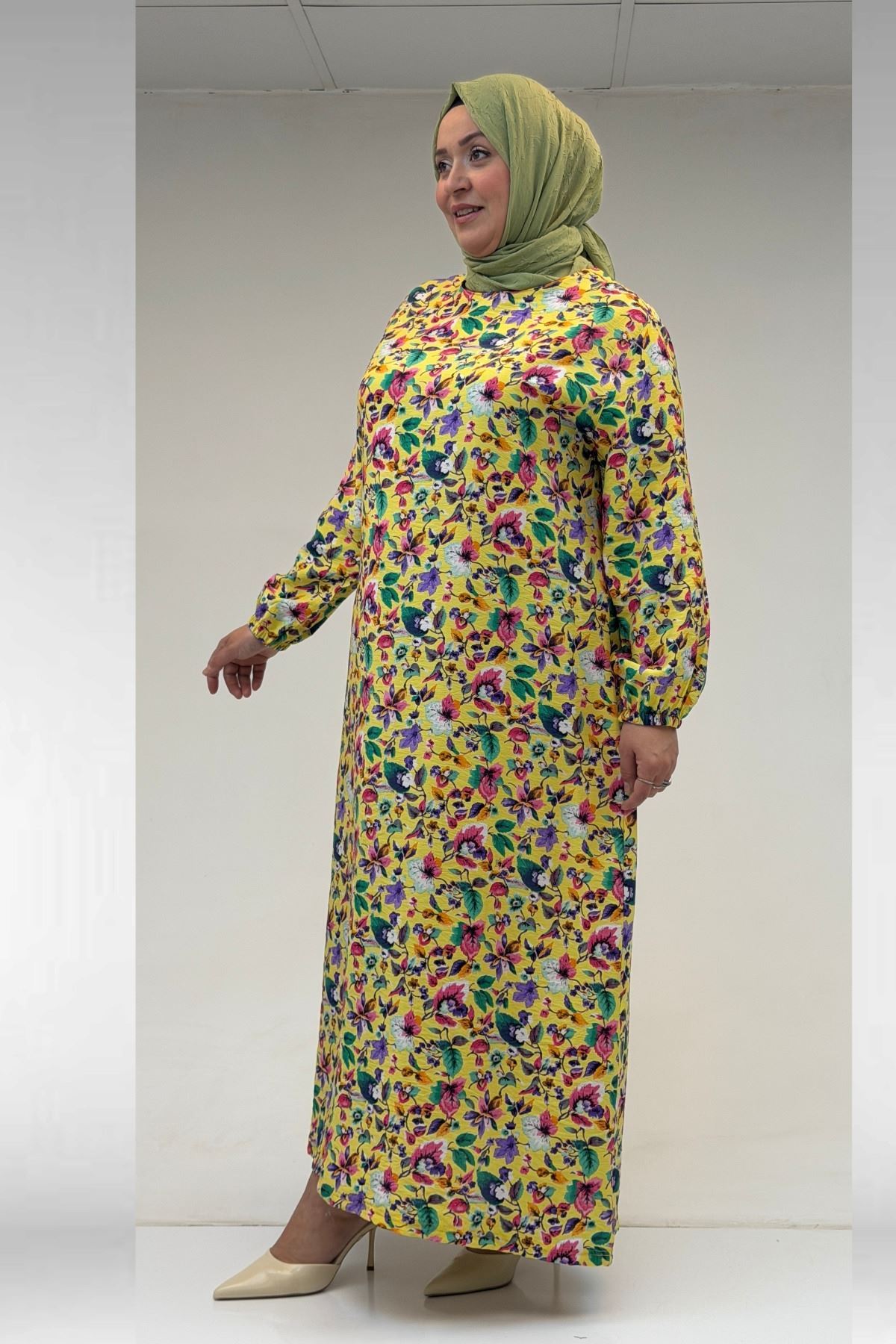 62007 Büyük Beden Kolu Lastikli Elbise - Desenli Sarı