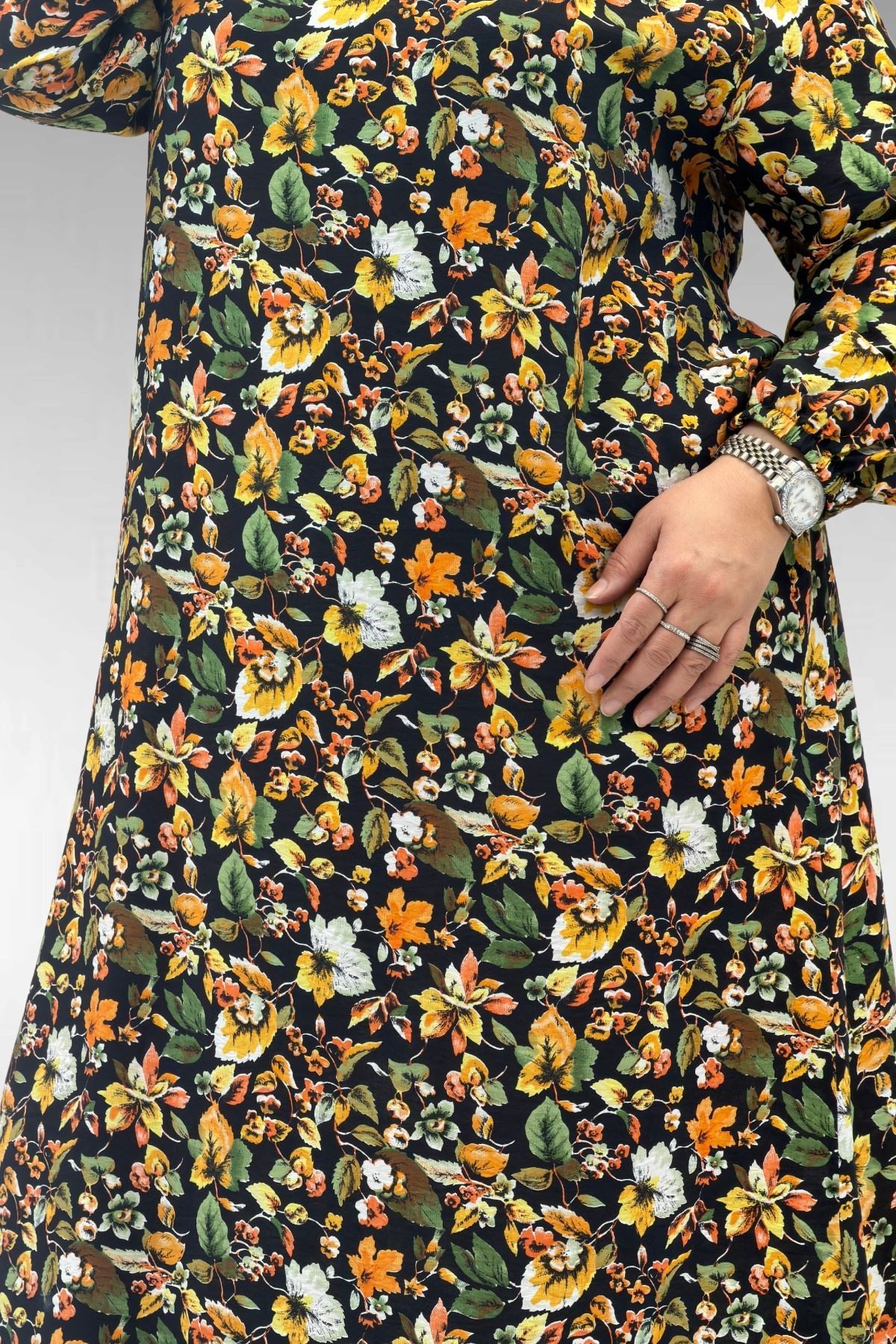 62007 Büyük Beden Kolu Lastikli Elbise - Desenli Siyah