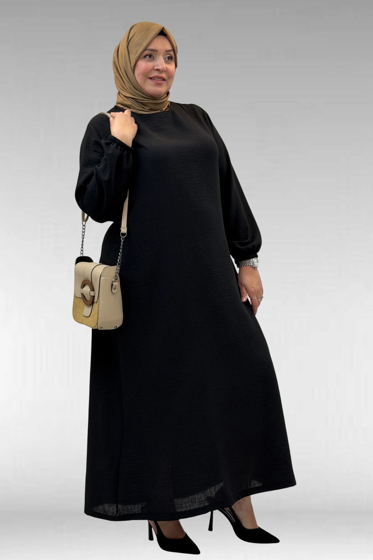 62007 Büyük Beden Kolu Lastikli Elbise - Siyah