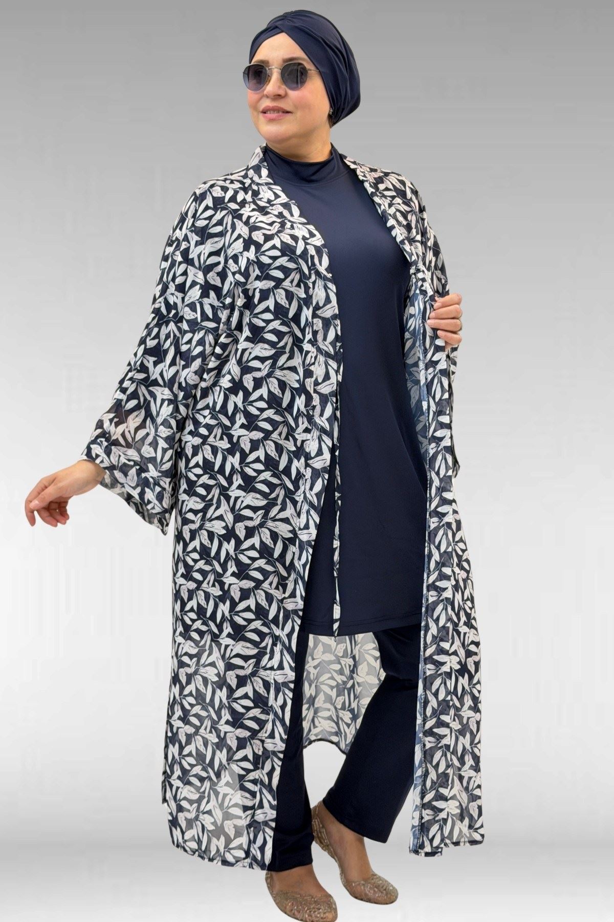 1735 Büyük Beden Garni Detaylı Pareo - Yaprak Desen Ekru