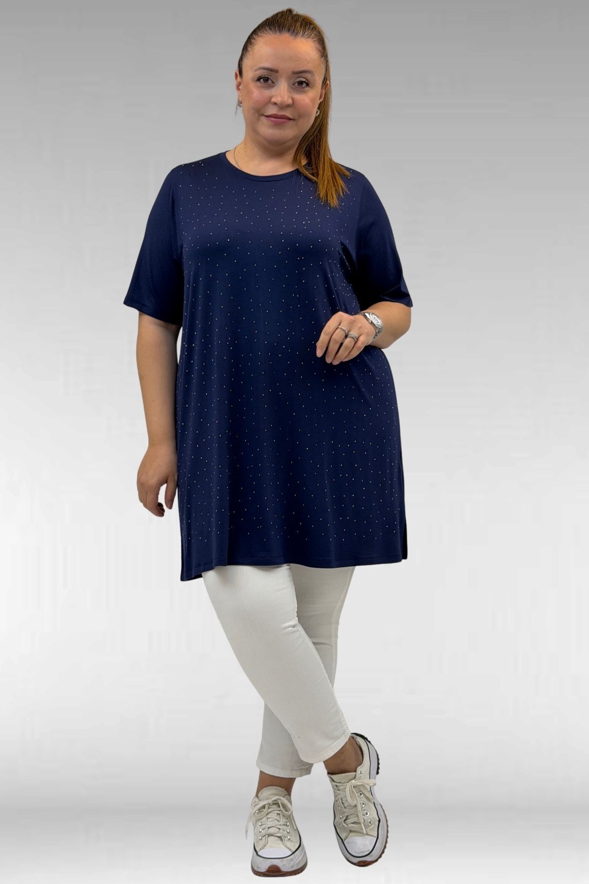 68501 Büyük Beden Yakası Biyeli Önü Taşlı Penye Tişört - Lacivert