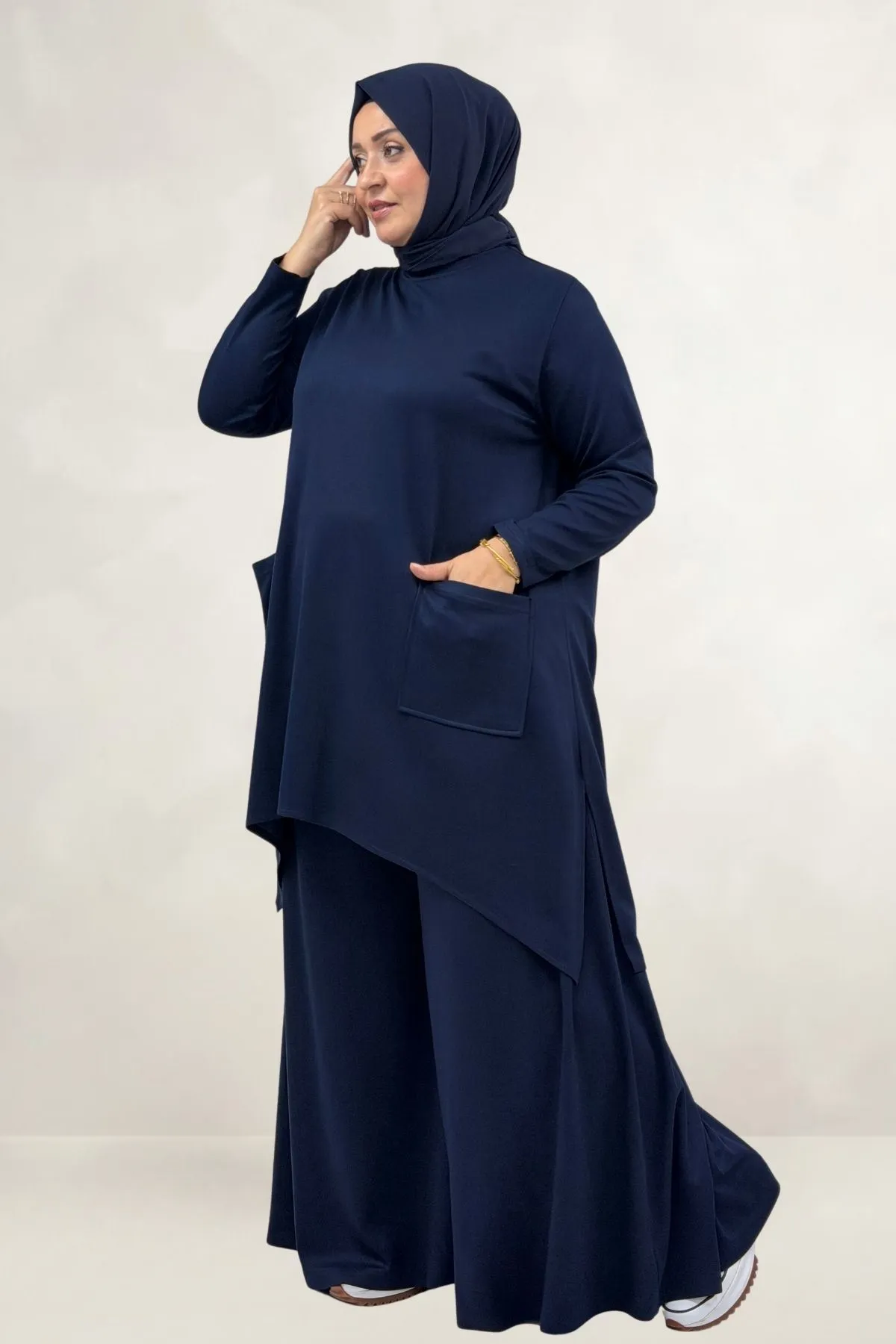 68086 Büyük Beden Eteği Oval Kesim Modal Tunik - Lacivert