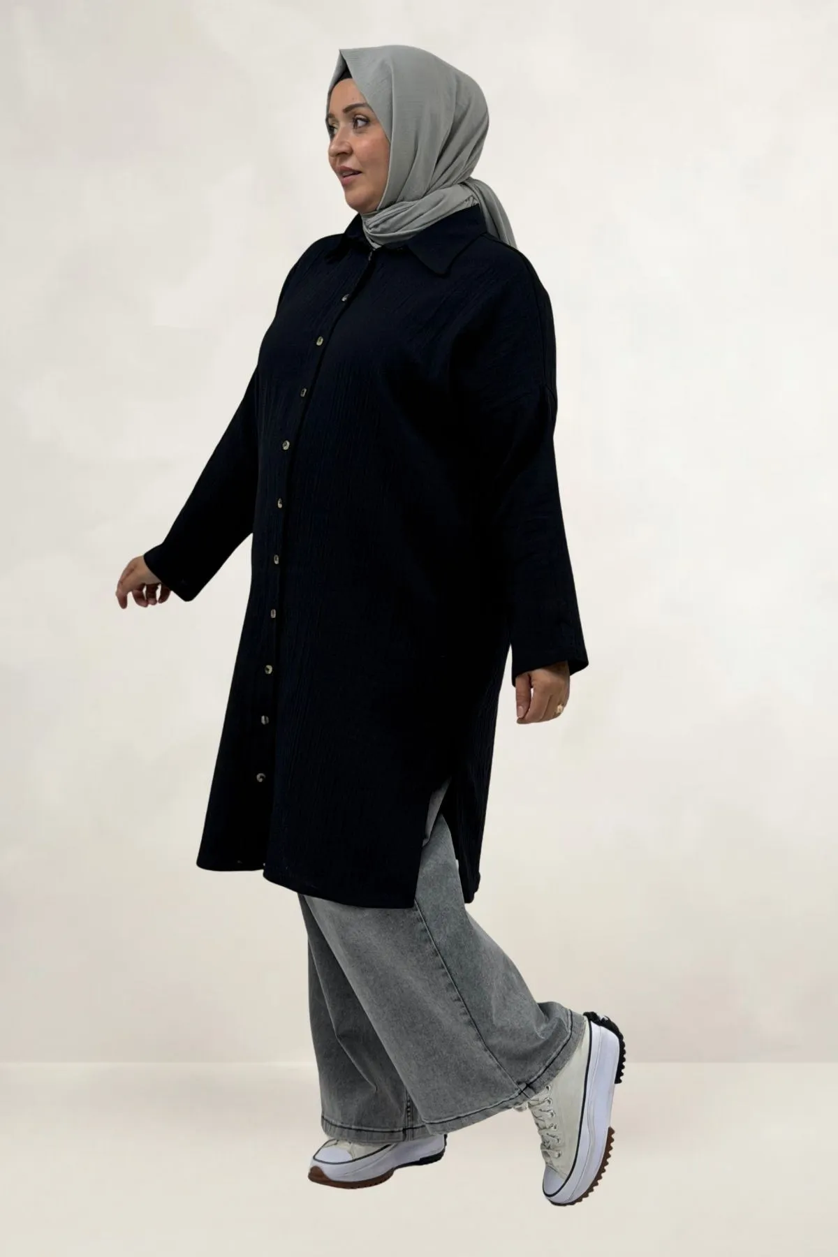 68074 Büyük Beden Düğmeli Düşük Kol Tunik - Siyah