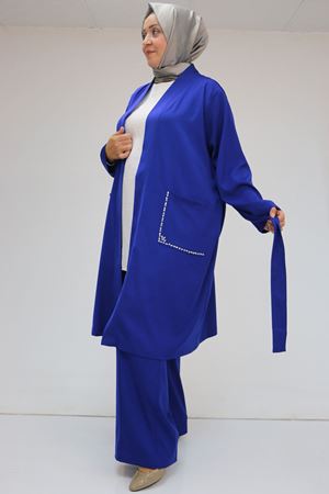 F-47209 Büyük Beden Önden Kuşaklı Cepleri Taş Detaylı Pantolon -Ceket Takım - Saks