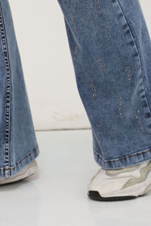 F-9203 Büyük Beden Kemerli Paçası Taş Detaylı Kot Pantolon - Mavi