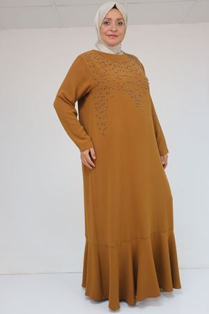 52025 Büyük Beden Etek Ucu Volanlı Taş Detaylı Elbise - Taba