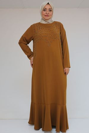 52025 Büyük Beden Etek Ucu Volanlı Taş Detaylı Elbise - Taba