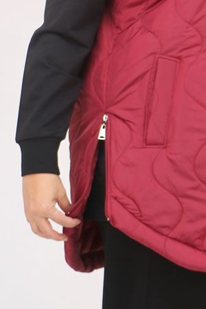 44007 Büyük Beden Yanı Yırtaçlı Oval Kesim Kapitone Yelek - Bordo