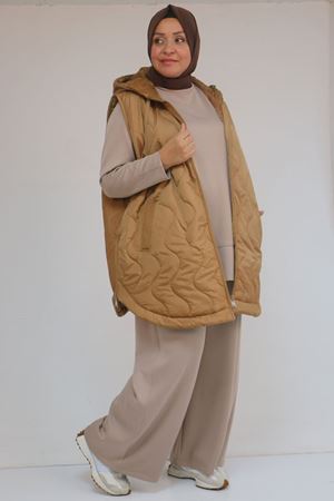 44007 Büyük Beden Yanı Yırtaçlı Oval Kesim Kapitone Yelek - Taba