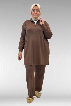 67014 Büyük Beden Parçalı Yakalı Fermuarlı Pantolonlu Penye Takım - Kahve