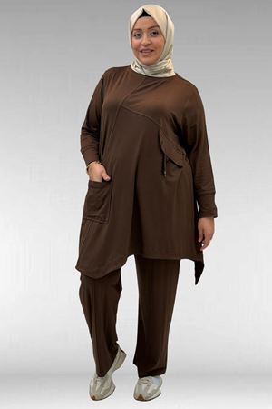 67040 Büyük Beden Cep Kapak Modelli D Halka Detaylı Penye Pantolonlu Takım - Kahve