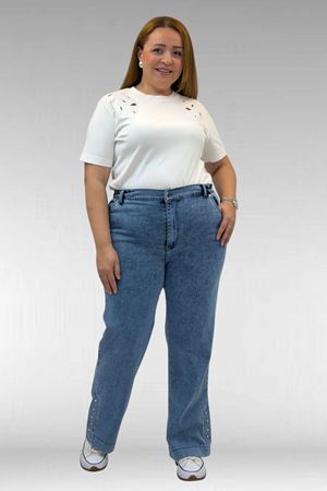 59024 Büyük Beden Paçasında Taş Detaylı Kot Pantolon - Açık Mavi