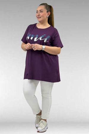 68503 Büyük Beden Yakası Biyeli Baskılı Penye Tişört - Mürdüm